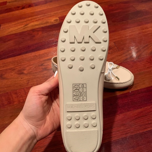 Michael Kors flats - Picture 4 of 6